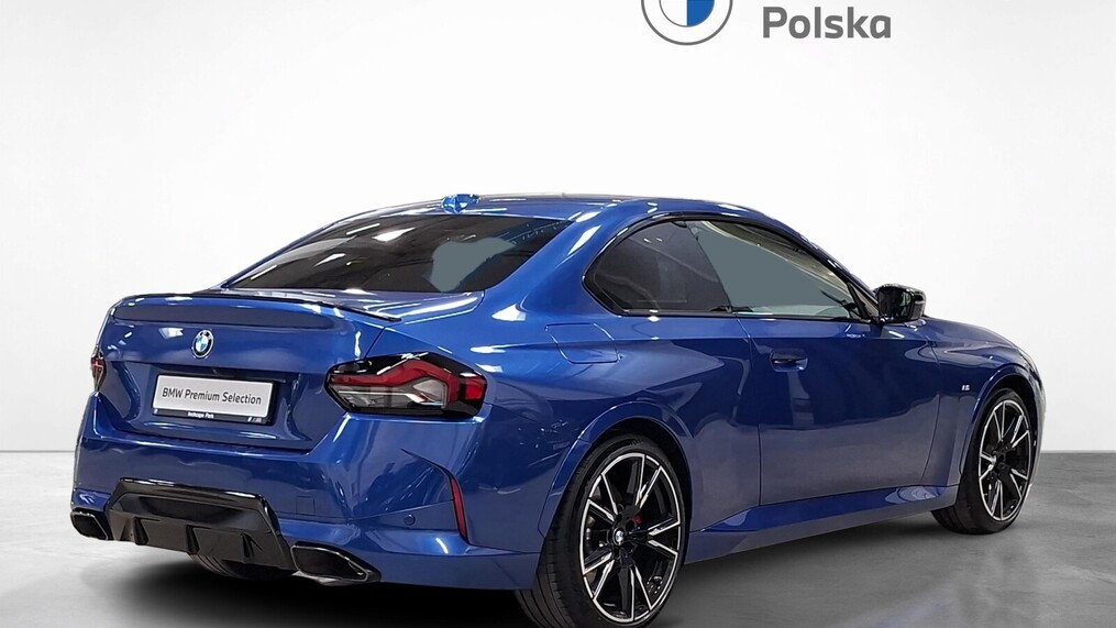 BMW Serii 2, 240