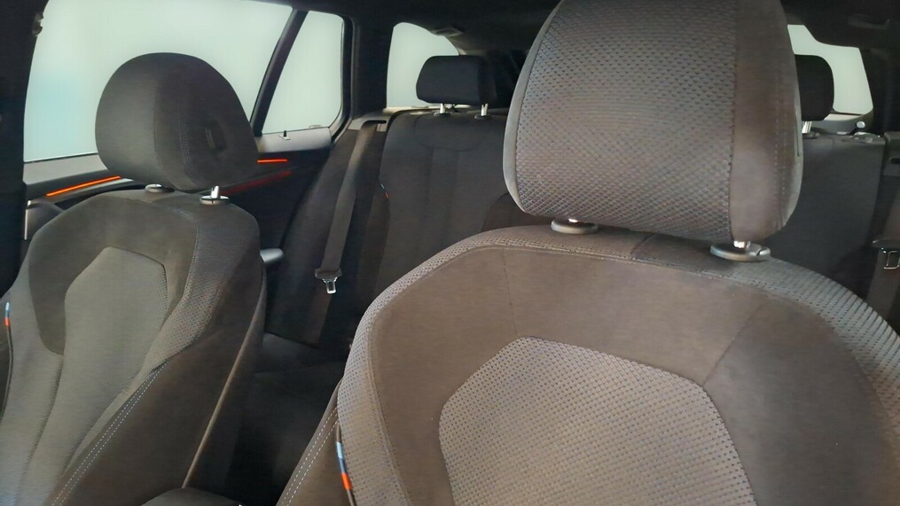 BMW Serii 5, 520