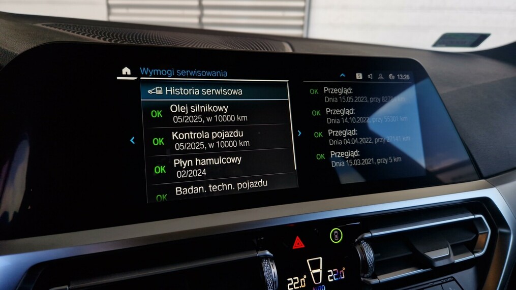 BMW Serii 3, 330