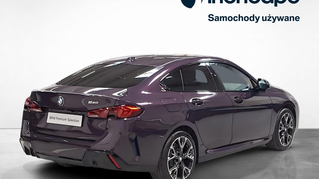 BMW Serii 2, 220