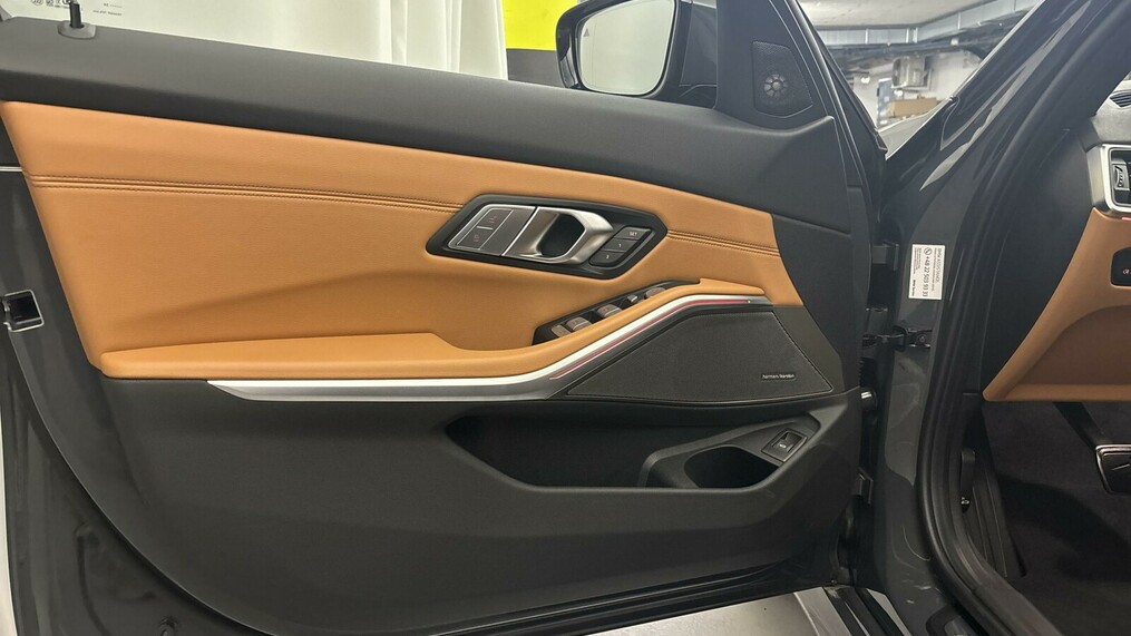 BMW Seria 3 320