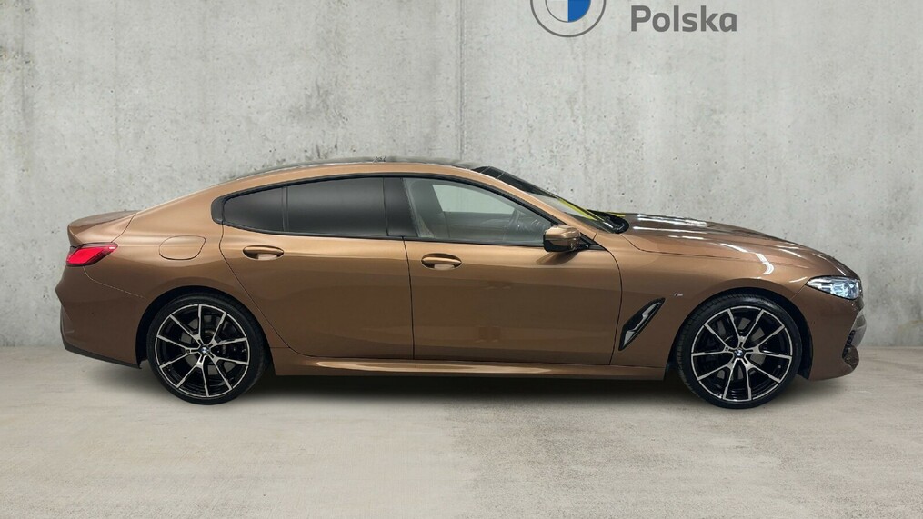 BMW Seria 8 840