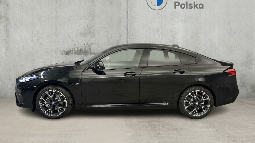 BMW Serii 2, 220