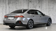 BMW Serii 5, 520