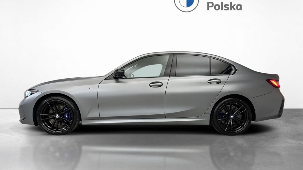 BMW Serii 3, 330