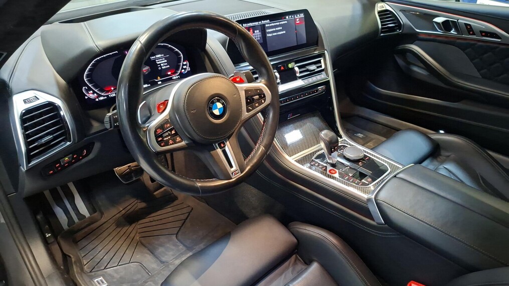 BMW M8