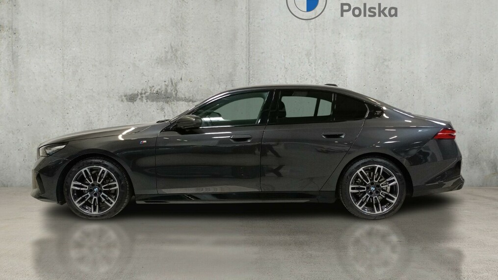 BMW Seria 5, 520