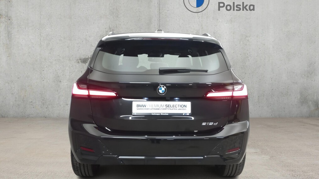 BMW Serii 2, 218