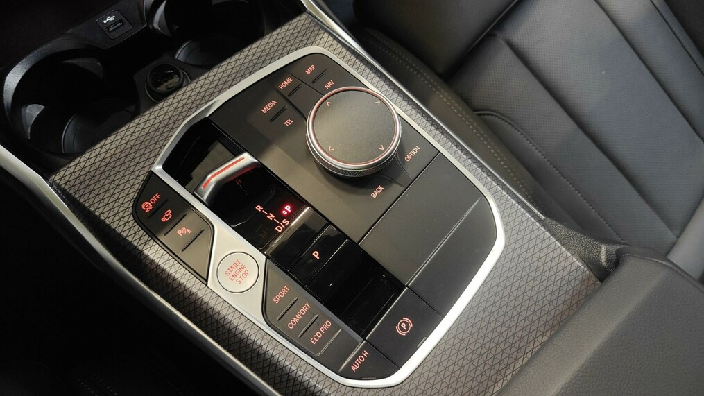 BMW Seria 3 320
