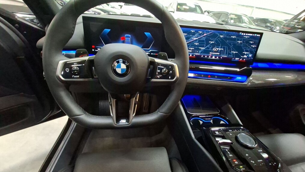 BMW Serii 5, 540