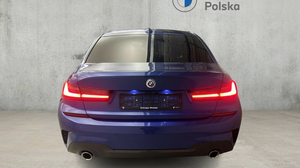 BMW Serii 3, 318