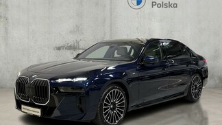 BMW Seria 7, 740