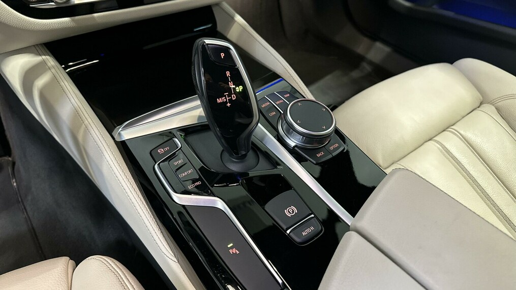 BMW Seria 5 530