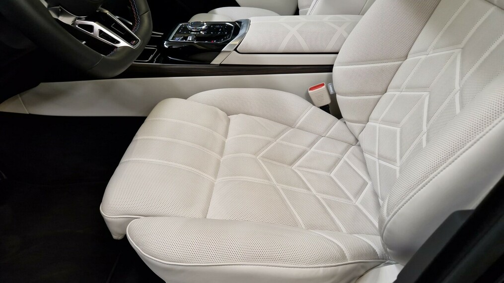 BMW Seria 7 i7