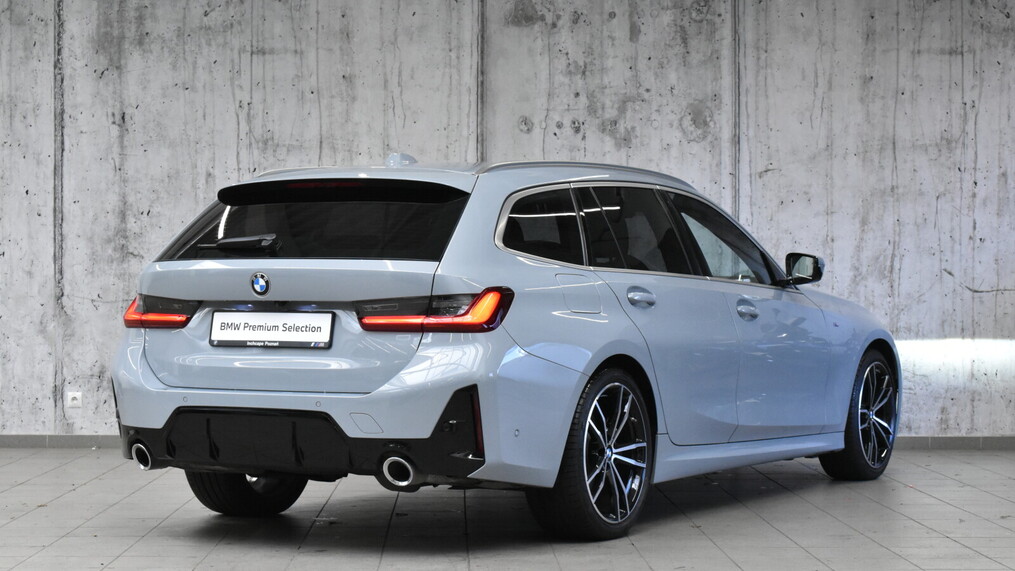 BMW Serii 3, 320