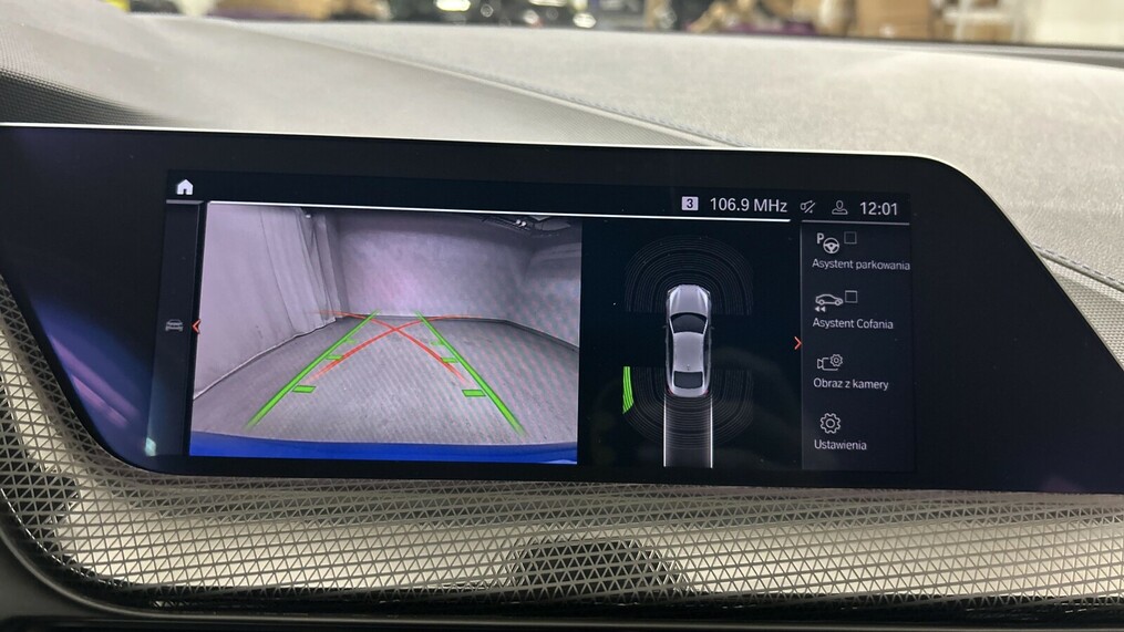 BMW Serii 2, 216