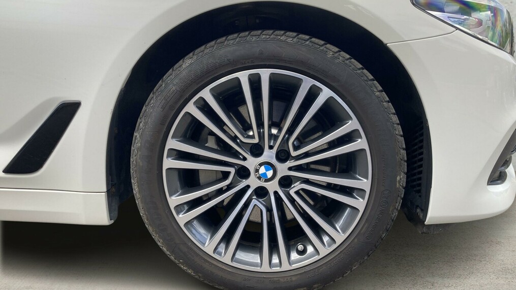 BMW Seria 5 530