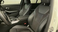 BMW Serii 3, 320