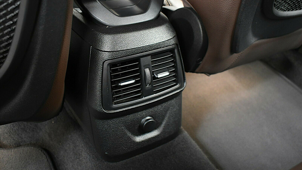 BMW Seria 2 218