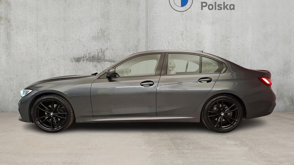 BMW Serii 3, 320