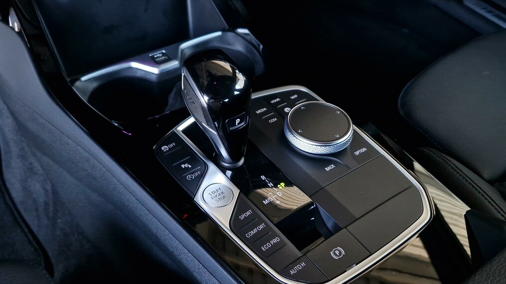 BMW Seria 2 218