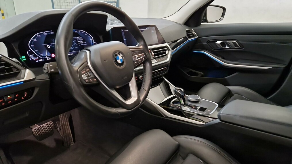 BMW Seria 3 330