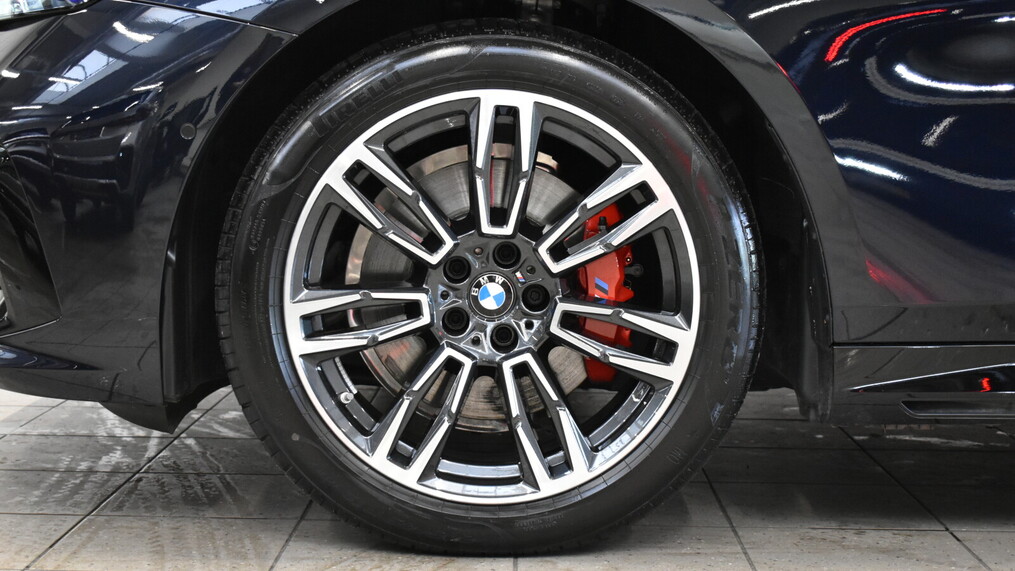 BMW Serii 5, 520