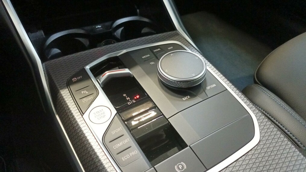 BMW Seria 3 318
