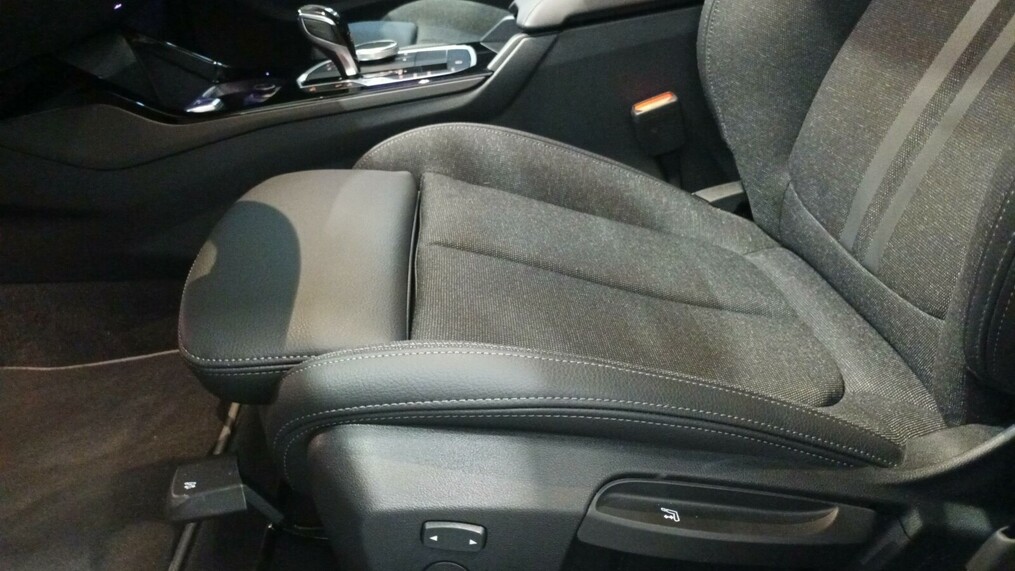 BMW Seria 2 218