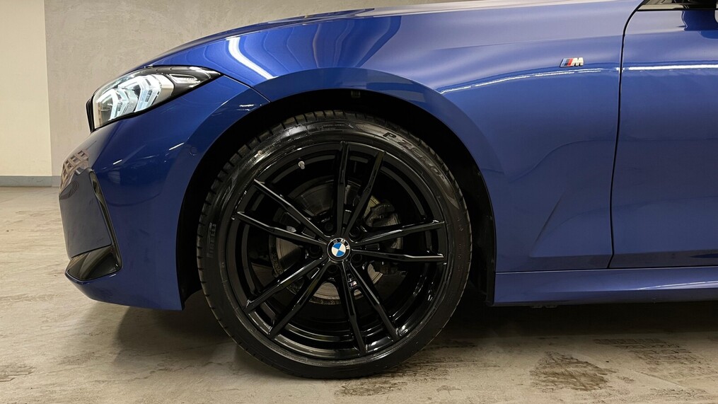 BMW Serii 3, 320
