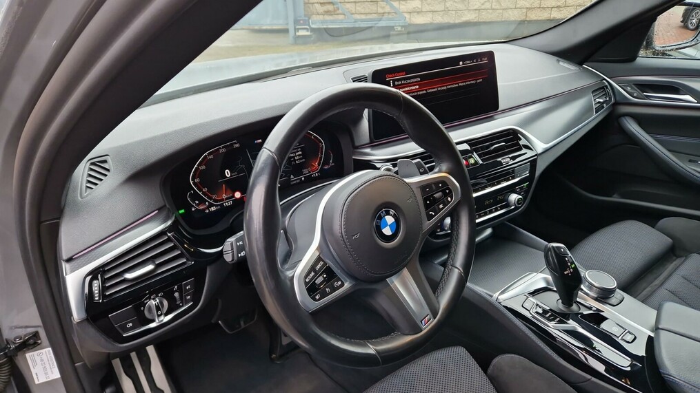 BMW Seria 5 520