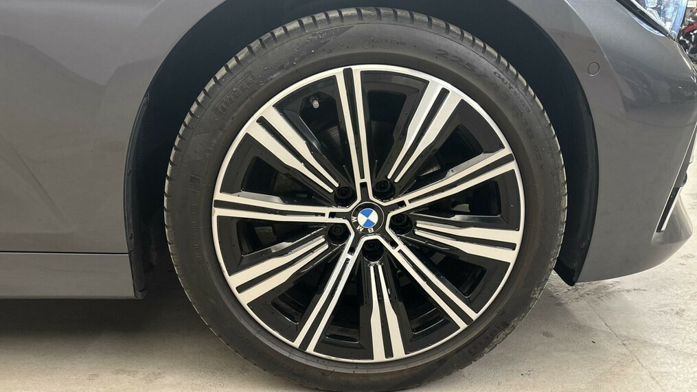 BMW Seria 3 320