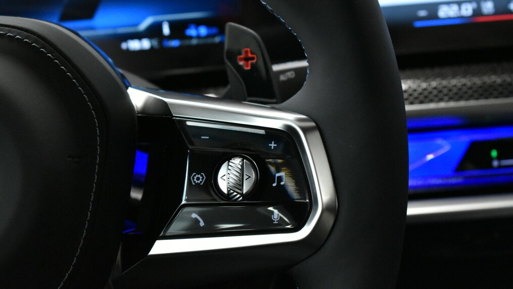 BMW Serii 7, 760