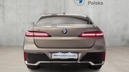 BMW Serii 7, 740