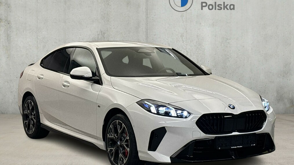 BMW Seria 2, 218