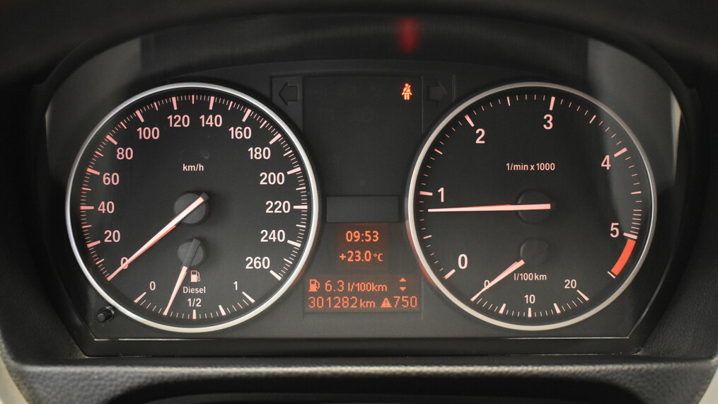 BMW Seria 3 320