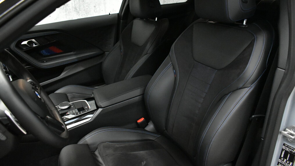 BMW Serii 2, 220