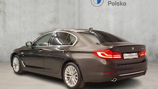 BMW Serii 5, 520