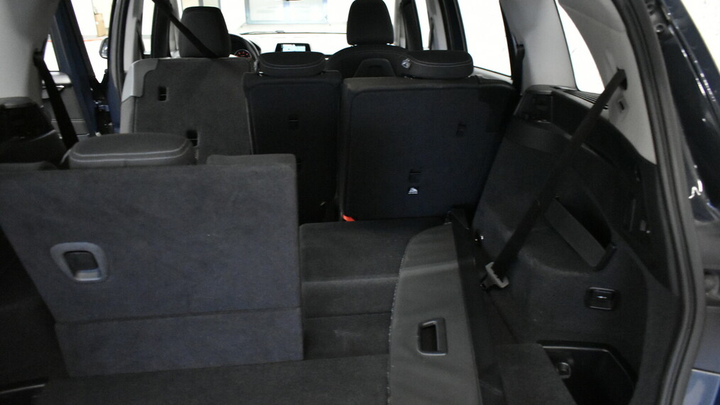 BMW Seria 2 218