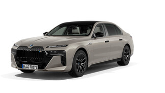 BMW Serii 7, 760
