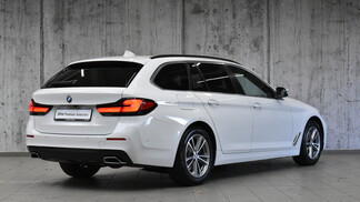BMW Serii 5, 520
