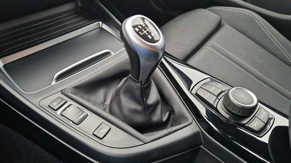 BMW Seria 1 118