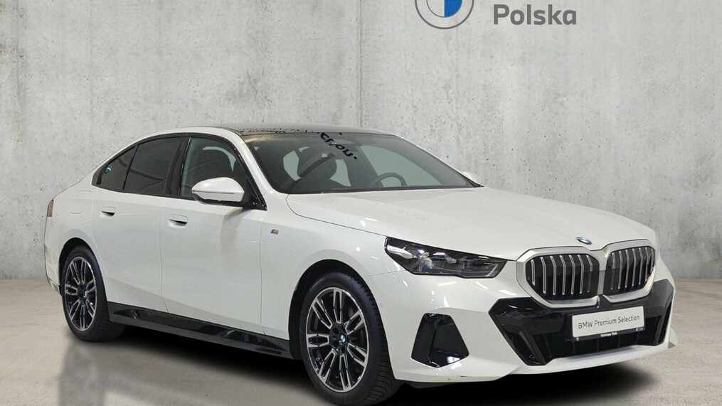 BMW Serii 5, 520