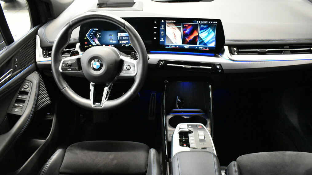 BMW Seria 2 218