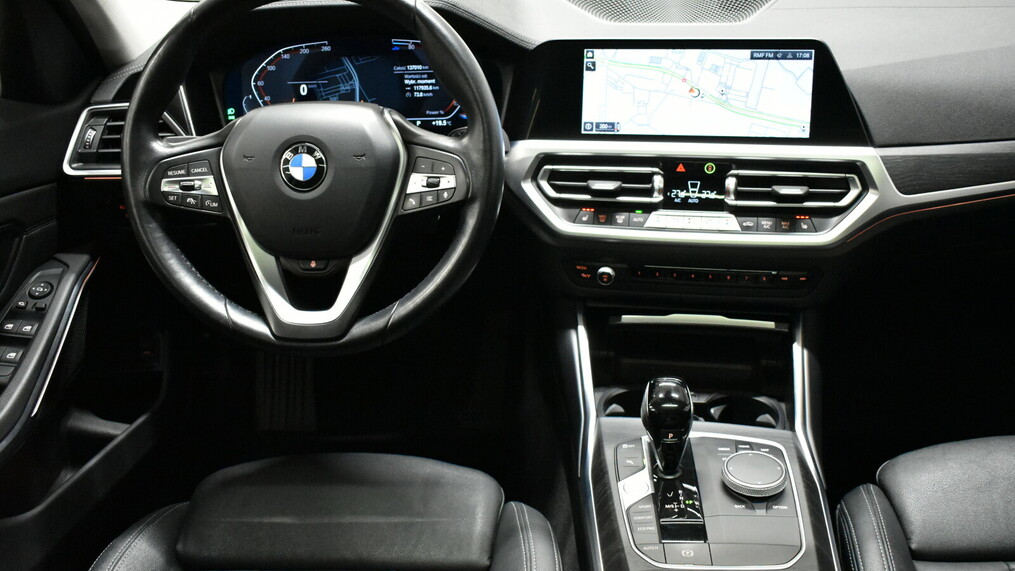 BMW Seria 3 320