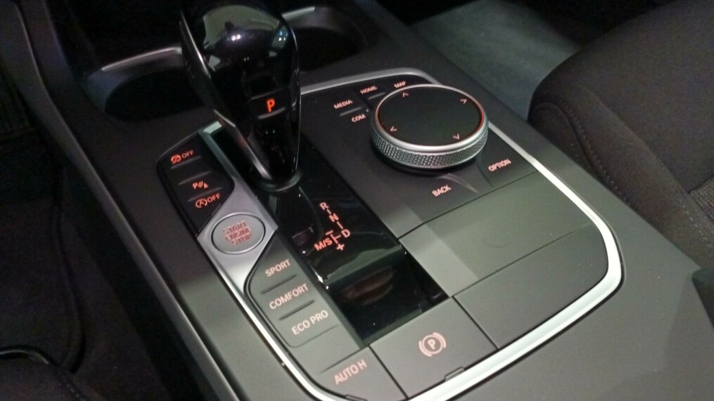 BMW Seria 1 118