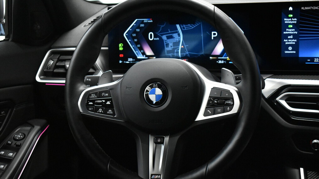BMW Serii 3, 320