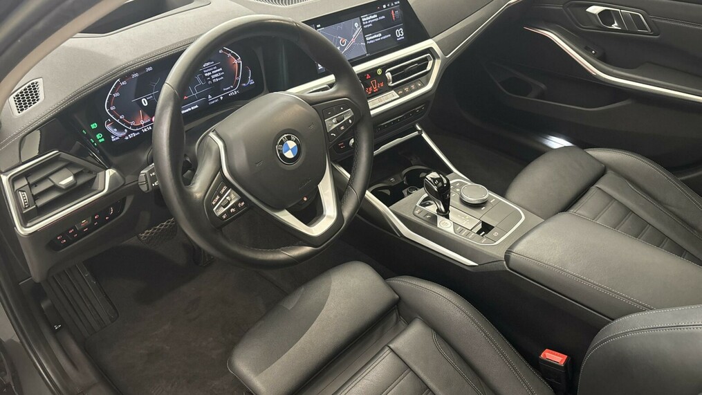 BMW Seria 3 320