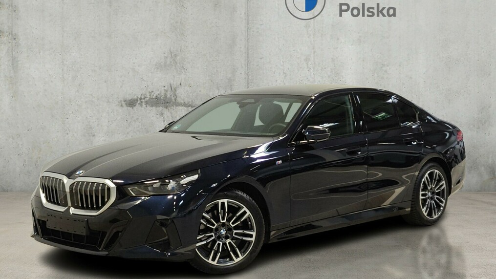 BMW Serii 5, 520