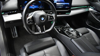 BMW Serii 5, 520